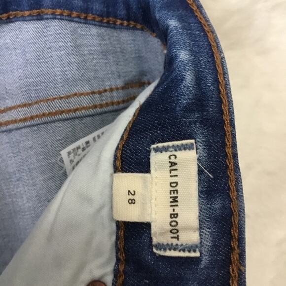 Madewell Blue Cali Demi-Boot Jeans - Picture 13 of 16